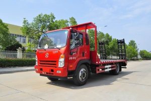 這款國六挖機(jī)平板運(yùn)輸車很火，關(guān)注沒？